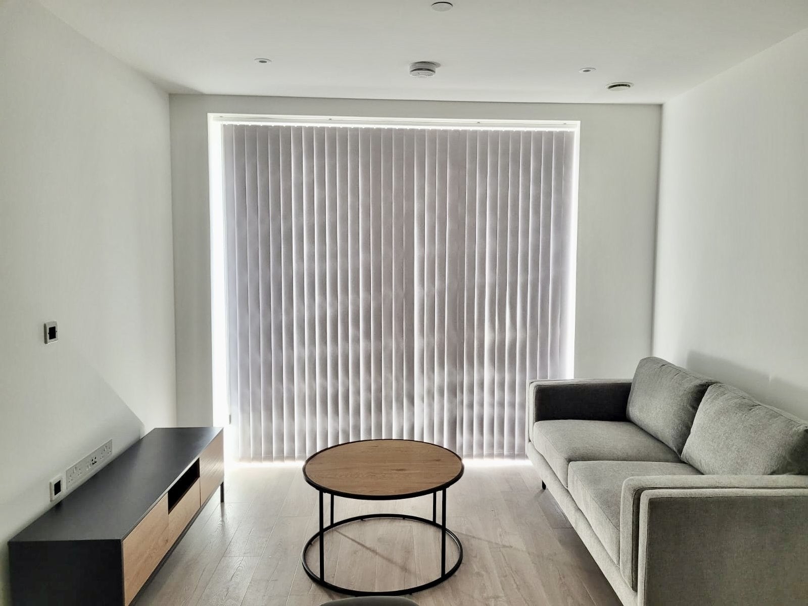 Flat Bilton Road in London