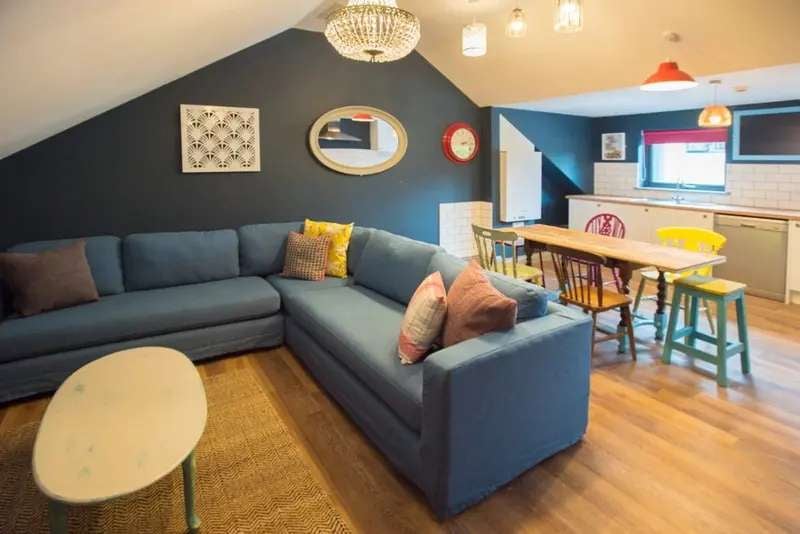 Room Shire Oak Road in Leeds