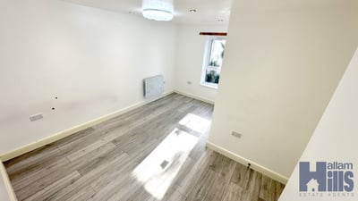 Flat Monckton Road in Sheffield