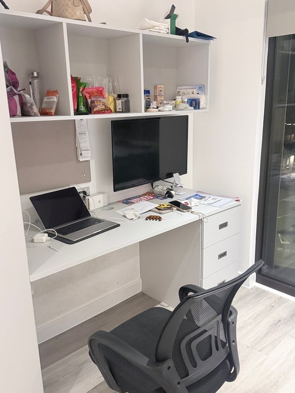 Flat Parkside in Coventry