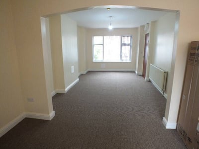 Flat Prestwold Road in Leicester