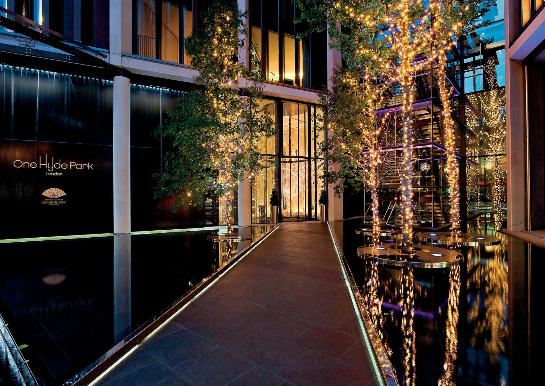 Flat Knightsbridge in City of Westminster