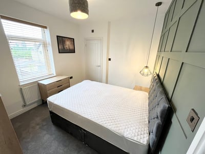 Room St Margarets Road in Peterborough