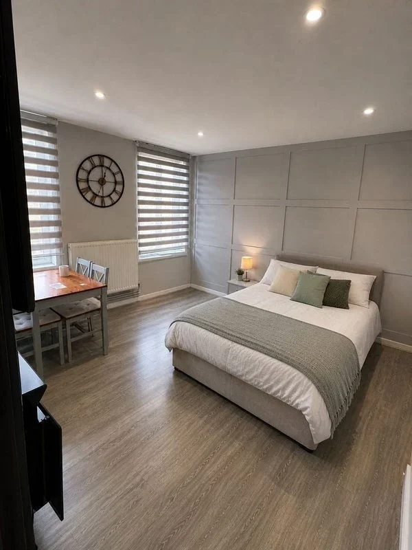 Room Birchfield Street in Greater London