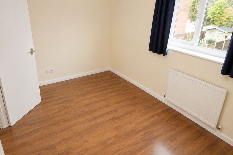 Flat Larkspur Close in Chester