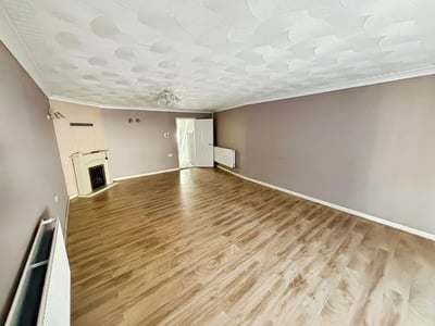 House Iscoed Road in Hendy