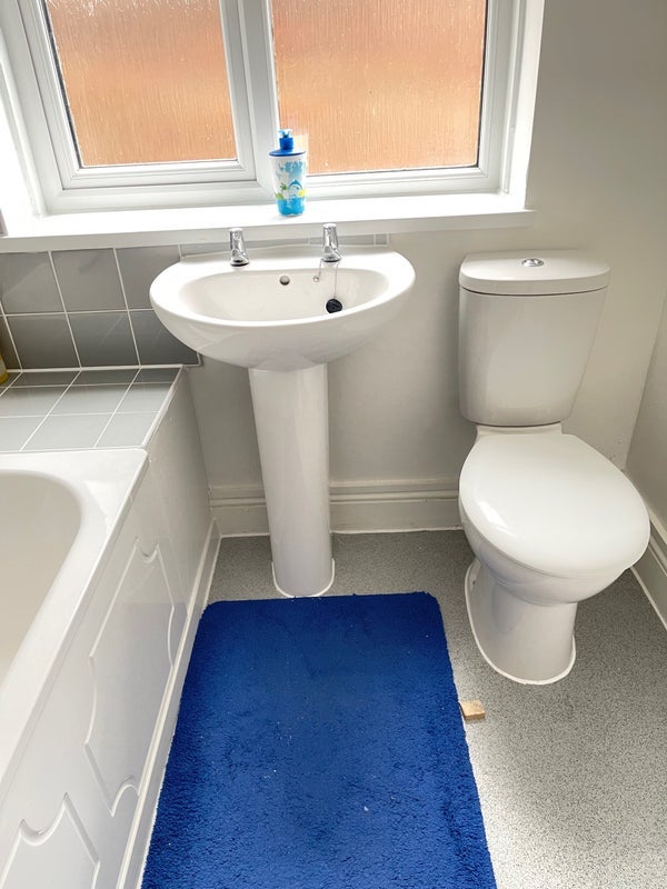Room Wrottesley Road in Greater London