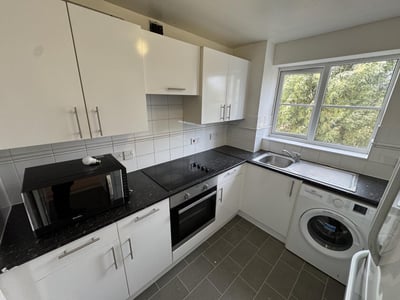 Flat Hodson Place in Greater London