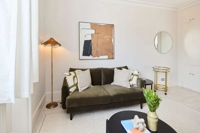 Flat Queensberry Place in Greater London