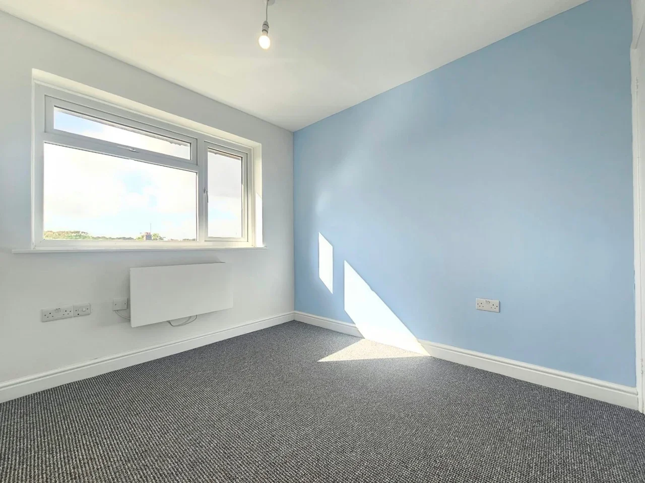 Flat Bromley Hill in Greater London