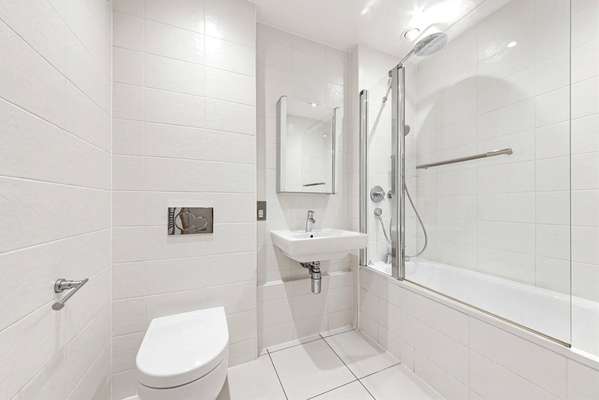 Flat Barry Blandford Way in Greater London