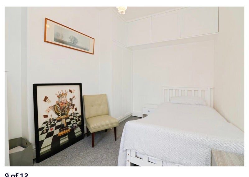 Room Warwick Street in Southport