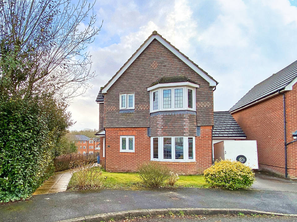 House Rycroft Meadow in Basingstoke and Deane