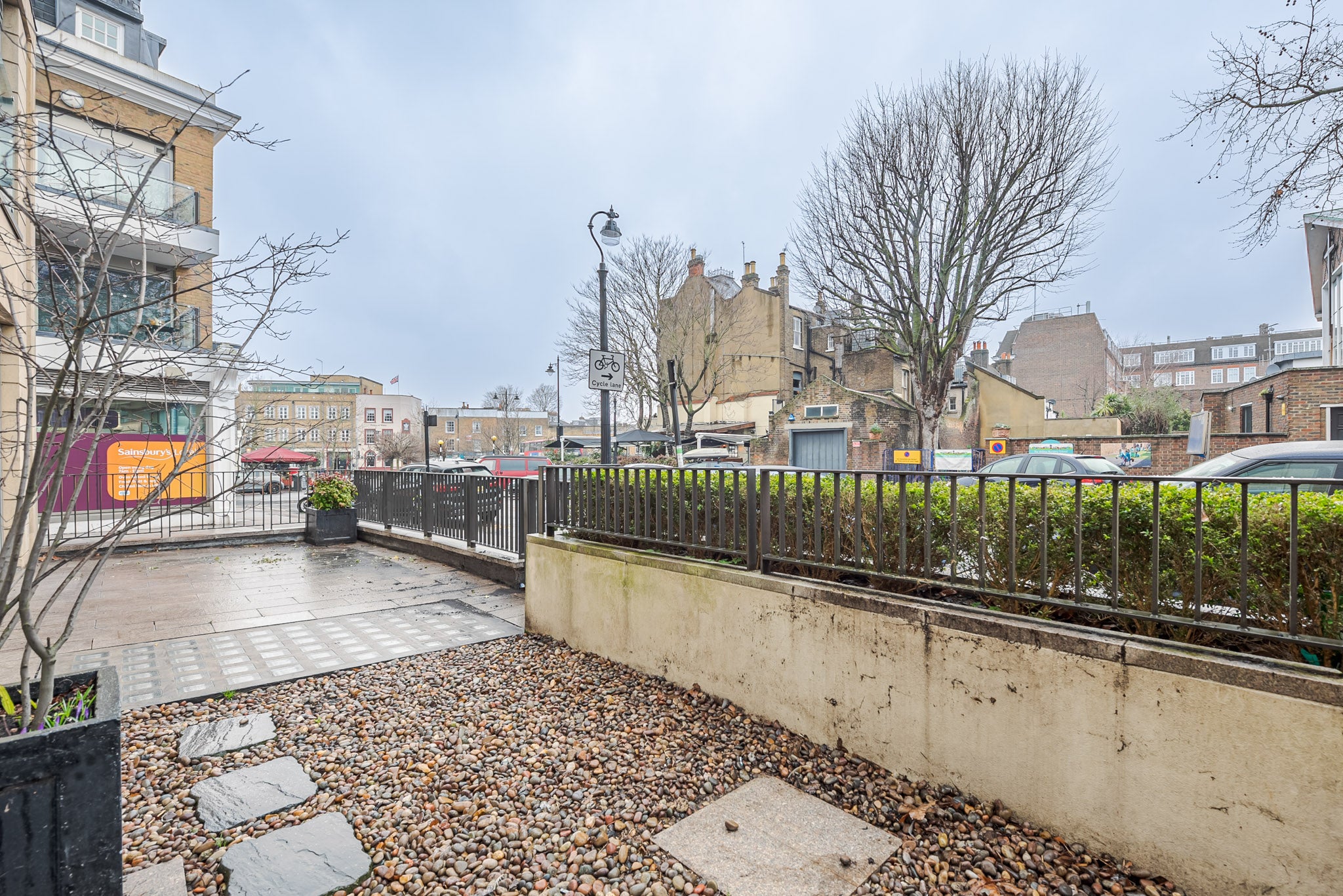 Flat Sadley Place in Greater London