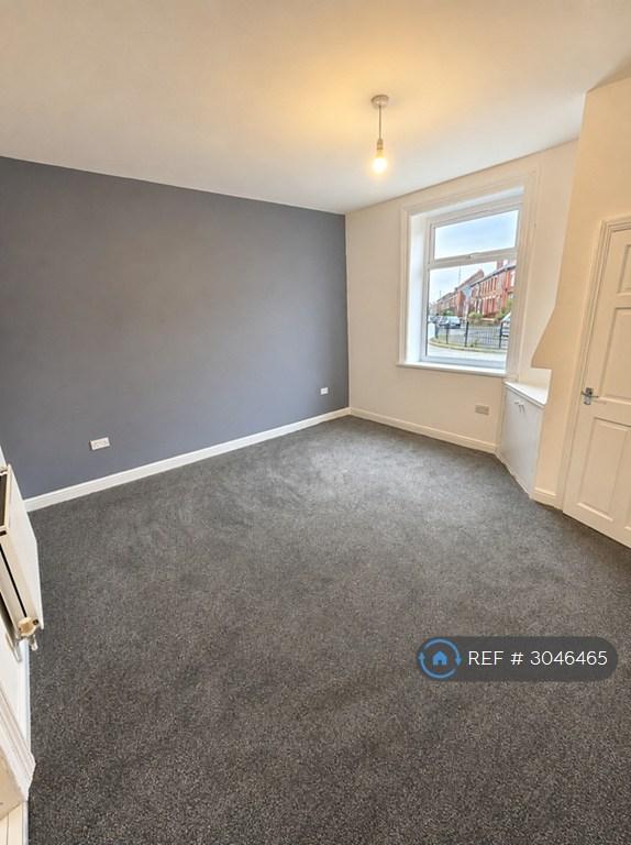 House Fields New Road in Chadderton