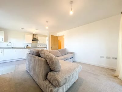 Flat Bailey Place in Wealden