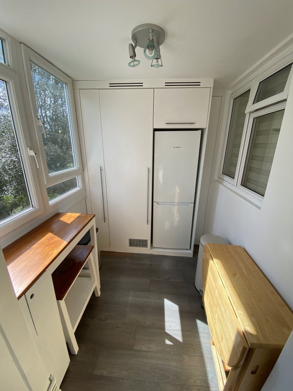 Room Tilford Gardens in Greater London