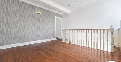 Flat Bryant Road in Strood