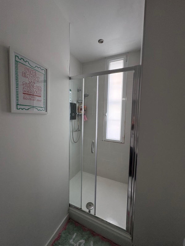 Room Moss Lane in Trafford