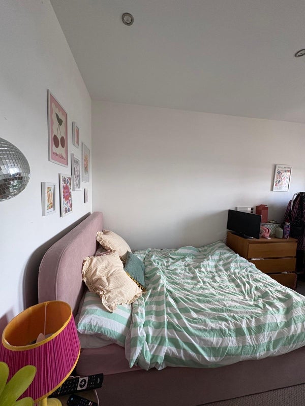 Room Moss Lane in Trafford