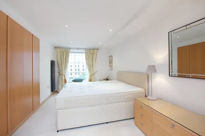 Flat Lewisham Street in City of Westminster