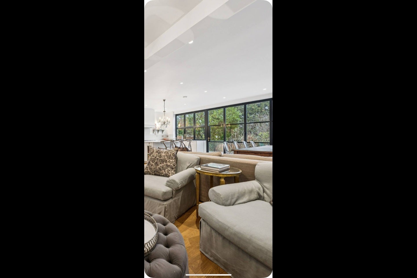 House Newman Close in Greater London