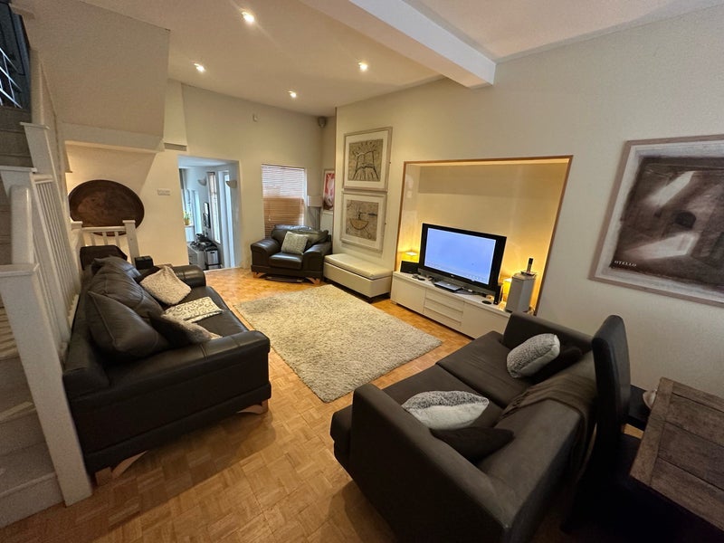 Room Clarence Embankment in Cardiff