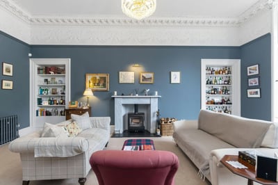 Flat Buckingham Terrace in City of Edinburgh