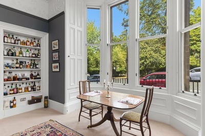 Flat Buckingham Terrace in City of Edinburgh