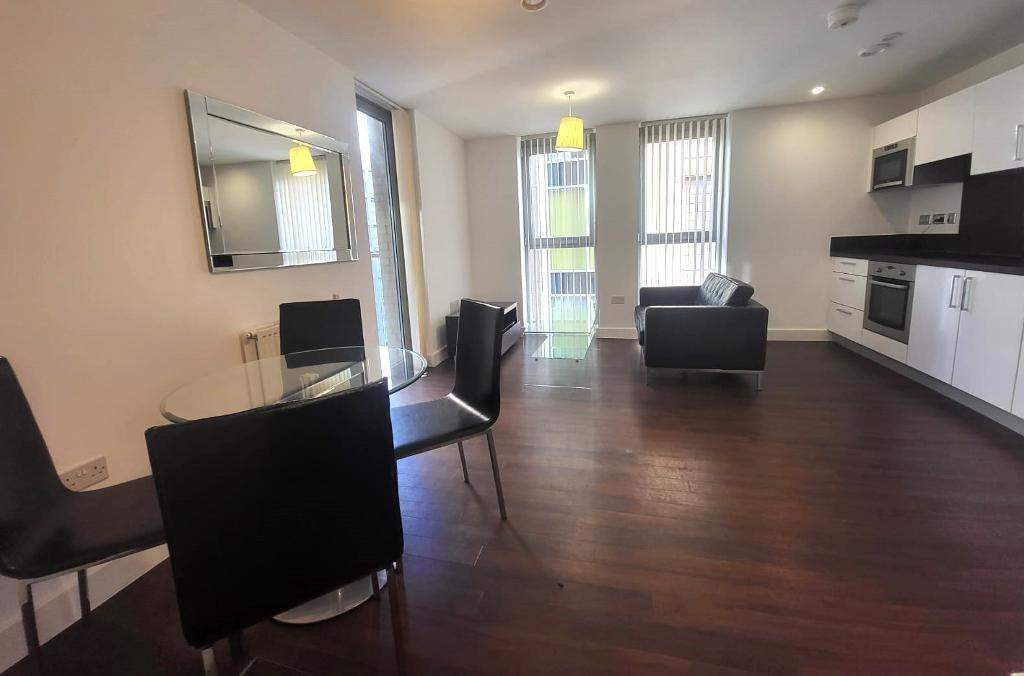 Flat Loampit Vale in Greater London