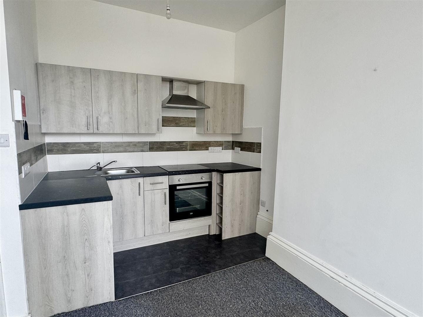 Flat Cromwell Terrace in Scarborough
