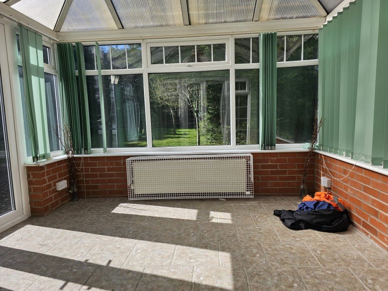 Room Elmdon Road in Metropolitan Borough of Solihull