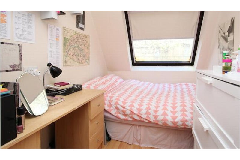 House Greyhound Road in Greater London