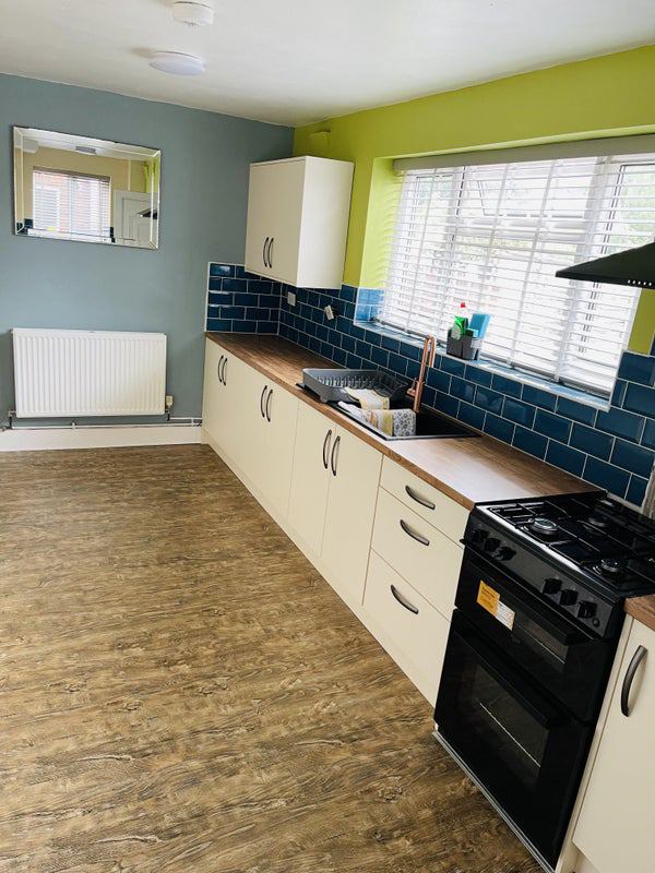 Room Hengham Road in Birmingham
