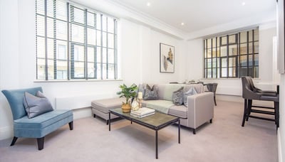 Flat Cawdor Crescent in Greater London