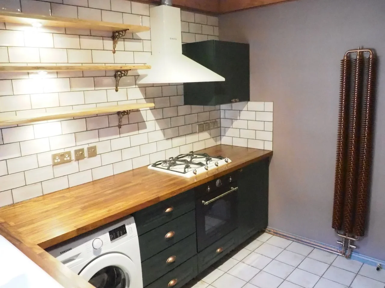 Flat Wedmore Street in Greater London
