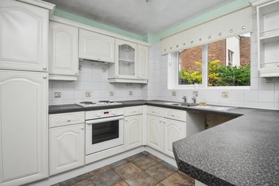 House Cheyne Walk in Northampton