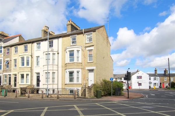 Flat Chesterton Road in Cambridge