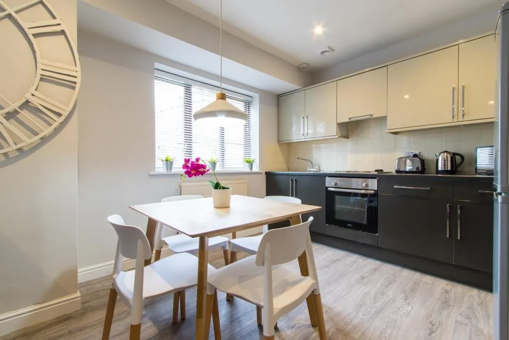 Flat Welton Place in Leeds