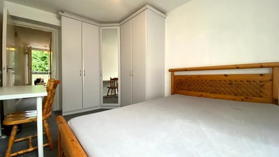 Flat Queensway in City of Westminster