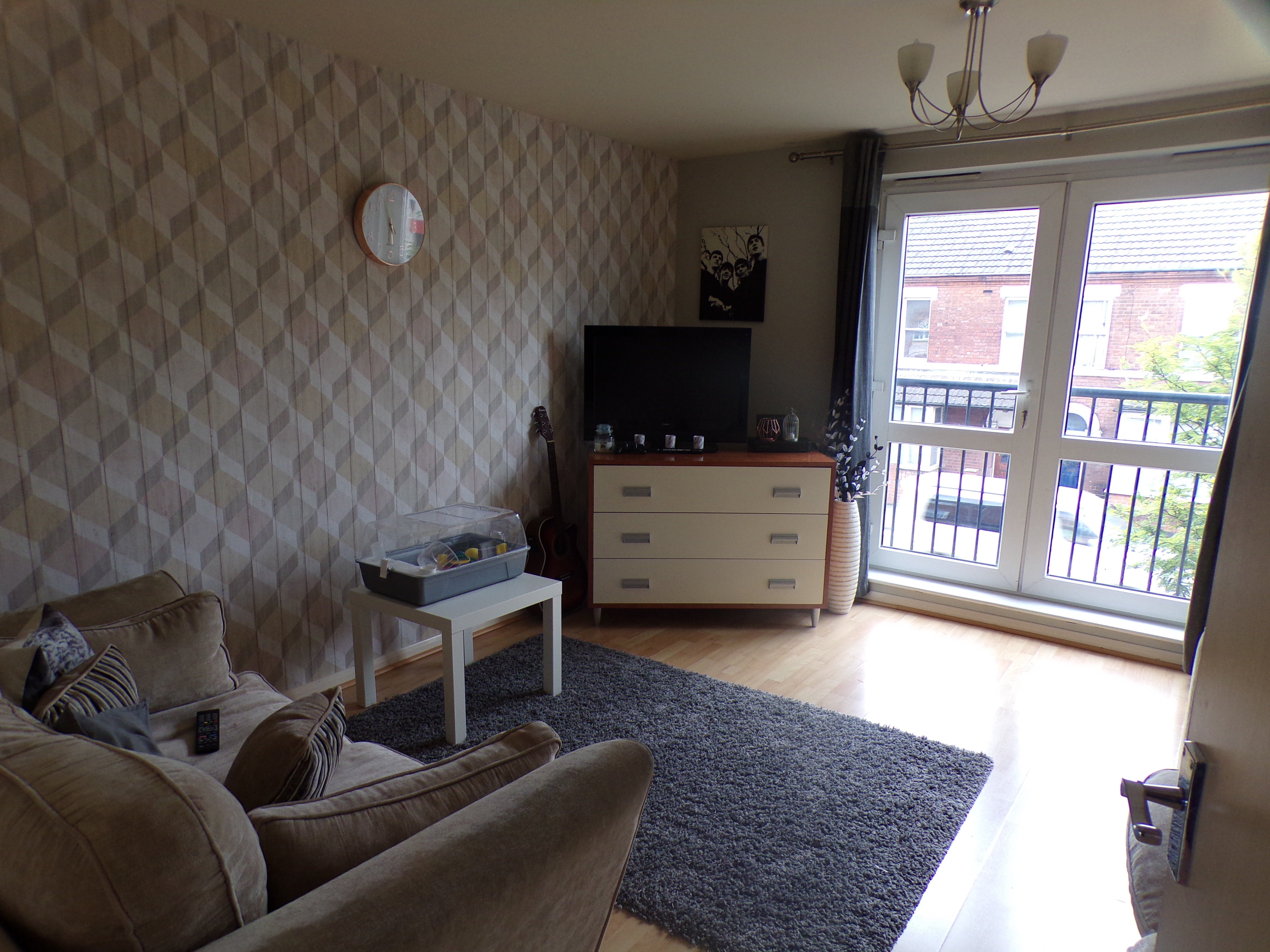 Flat Black Eagle Court in East Staffordshire