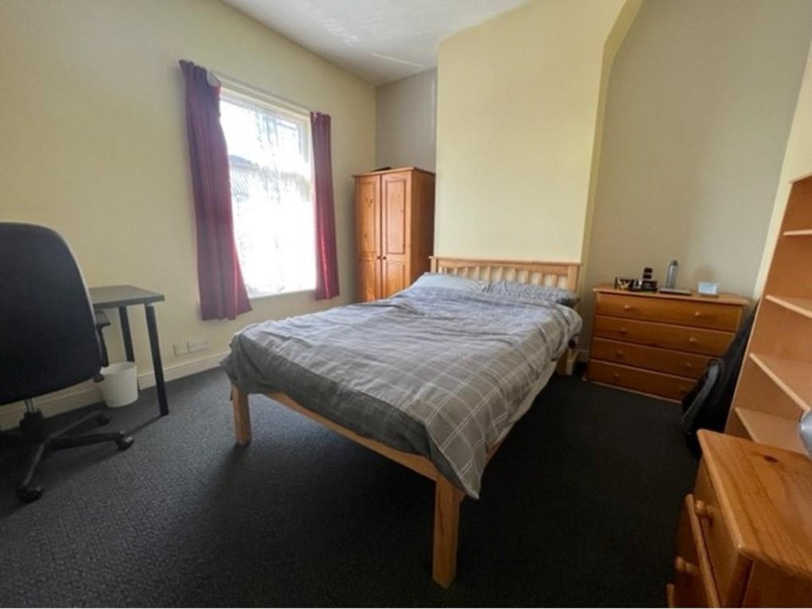Flat Elgin Street in Stoke-on-Trent