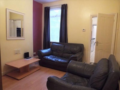 Flat Elgin Street in Stoke-on-Trent