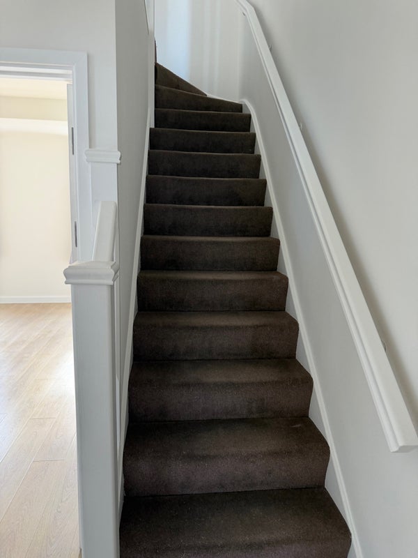 Room High Road in Greater London