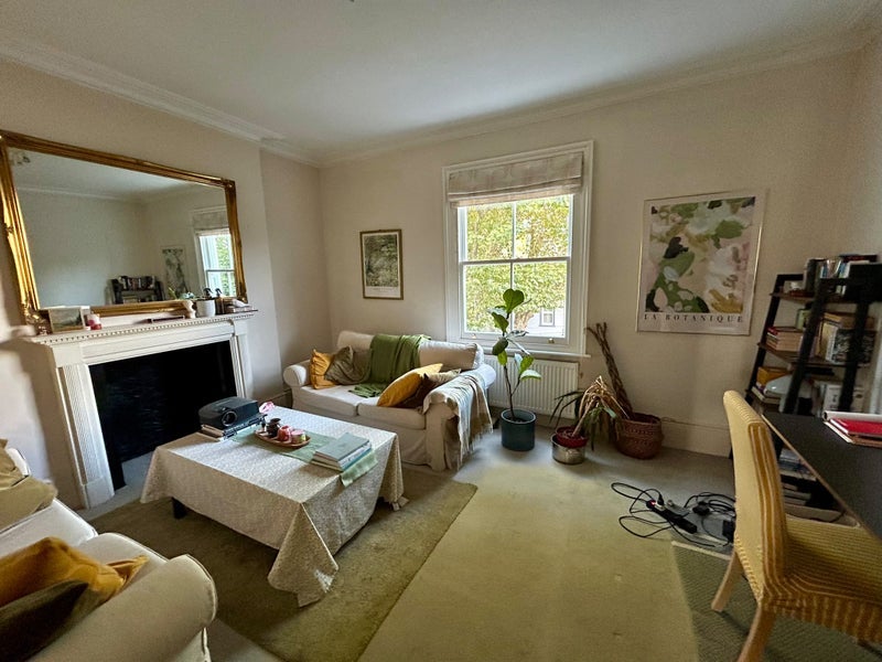 Flat Peterborough Villas in Greater London