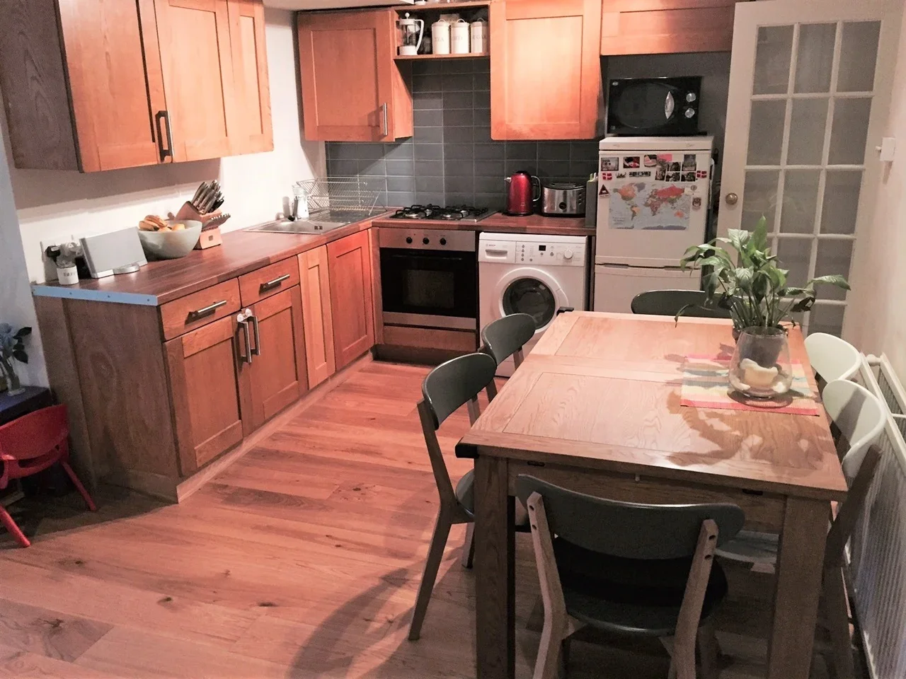 Flat Mildmay Road in Greater London