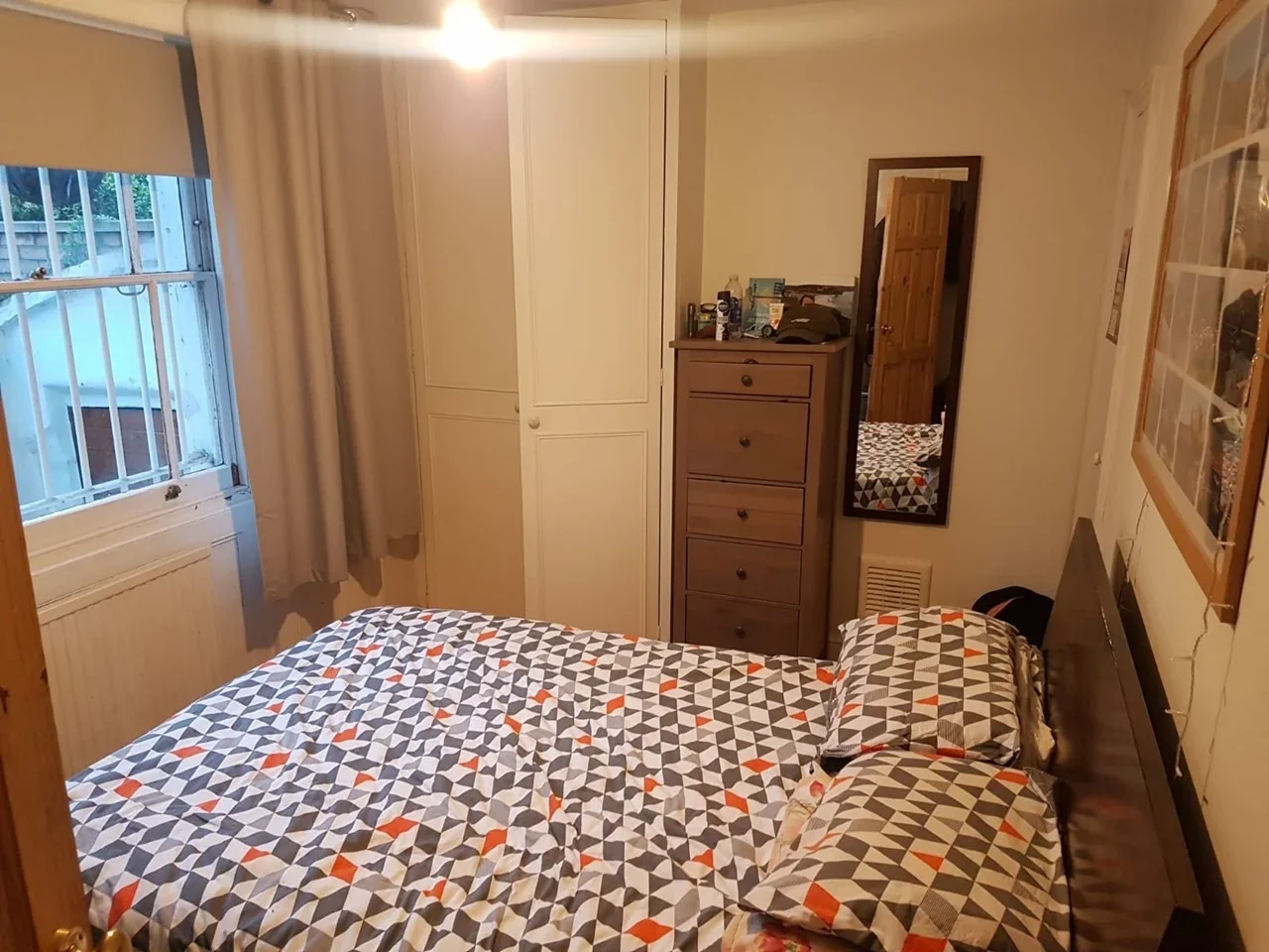 Flat Mildmay Road in Greater London