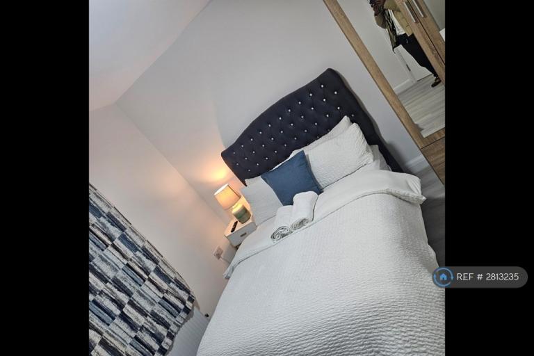 Room Knockholt Road in Greater London