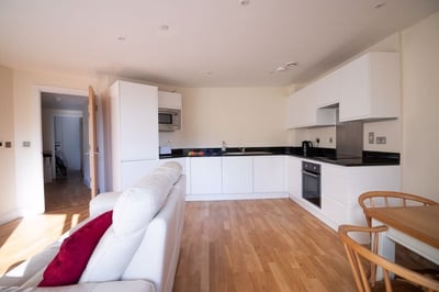 Flat Bank Street in Greater London