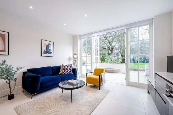 Flat Hungerford Road in Greater London